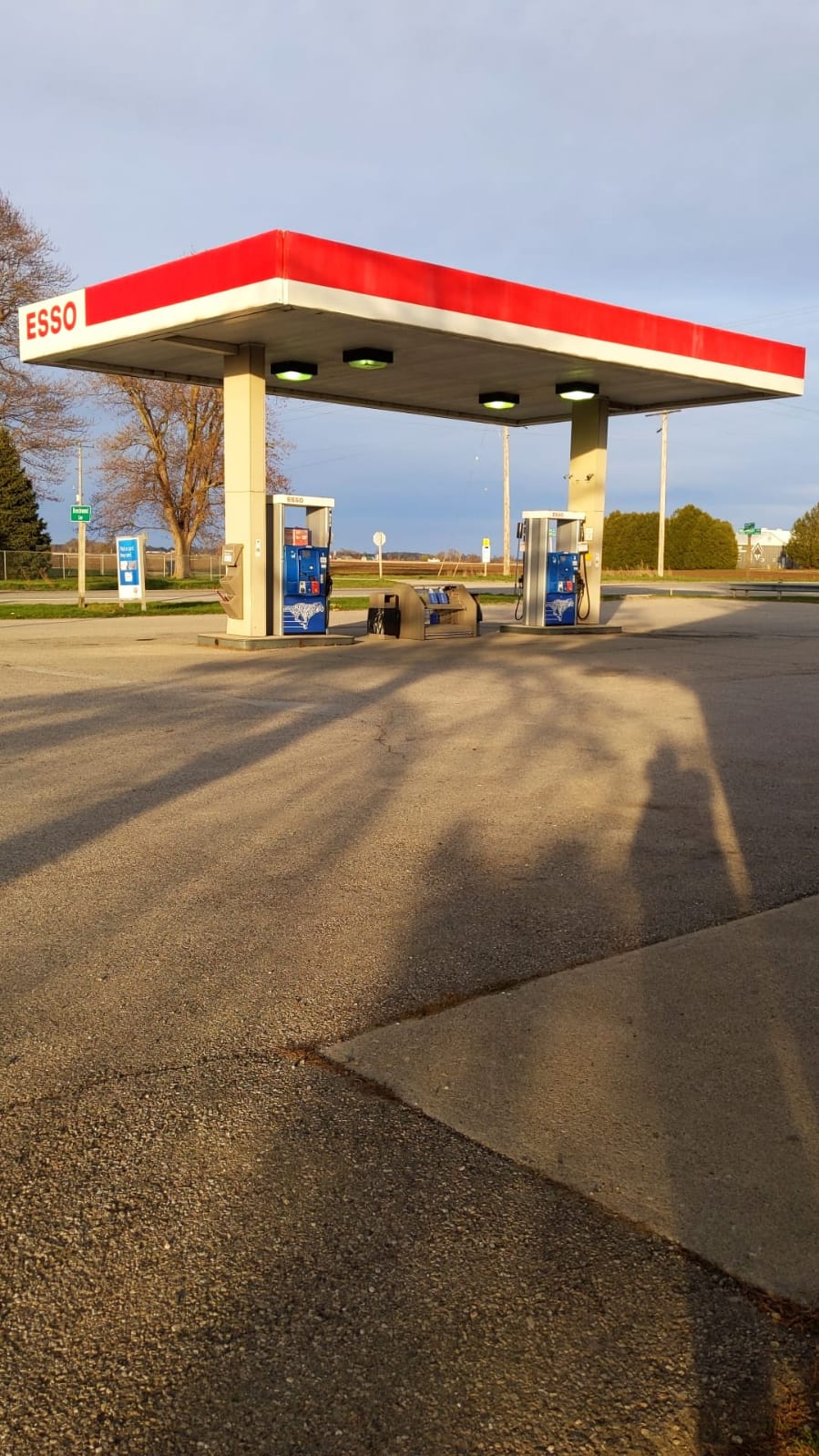 Ridgetown Fuels | 21180 Victoria Rd, Ridgetown, ON N0P 2C0, Canada | Phone: (519) 674-2424