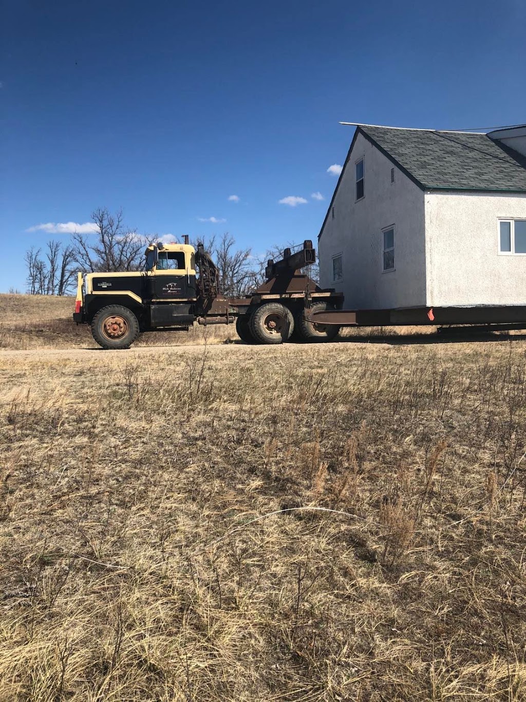 Wade Anderson Building Movers | 56 56 Rd N, Rossendale, MB R0H 1C0, Canada | Phone: (204) 857-2671