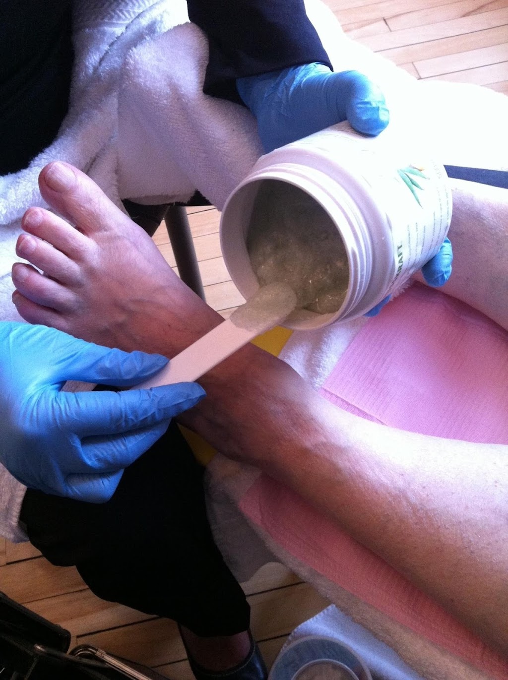 Les ptits soins de Marie | 122 Rue Dodier Est, Thetford Mines, QC G6G 4M2, Canada | Phone: (418) 281-3924