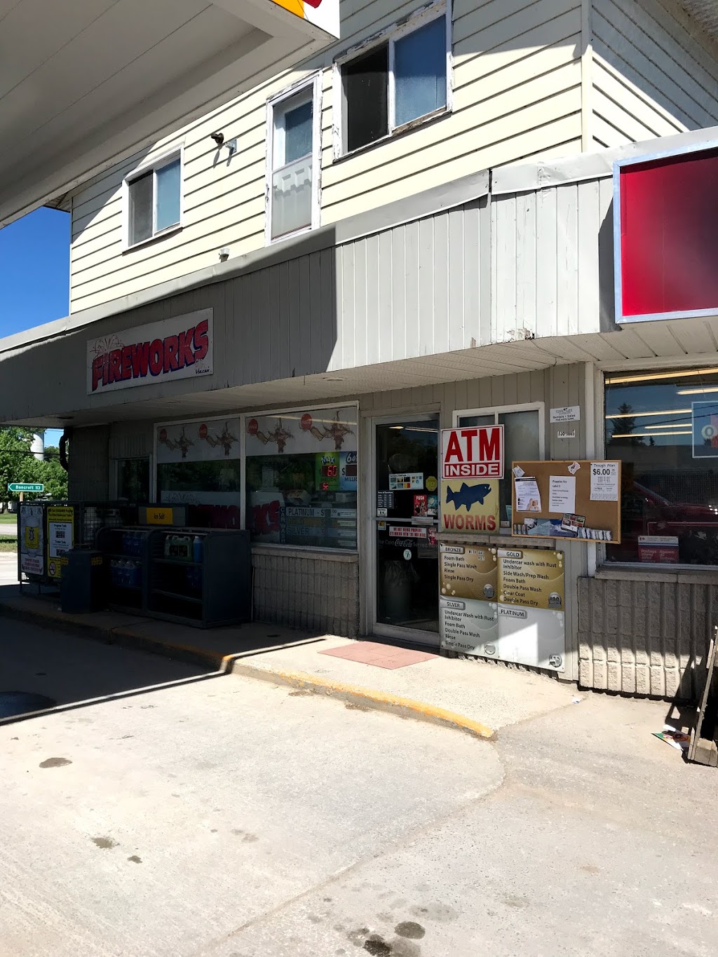 Shell | 232 Main St, Bobcaygeon, ON K0M 1A0, Canada | Phone: (705) 738-6161
