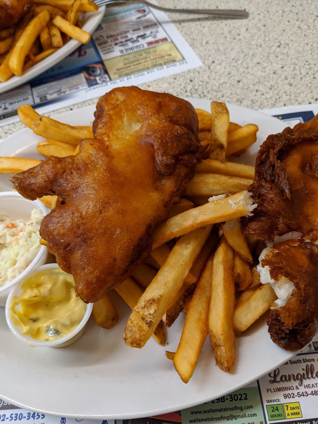 Jerrys diner | 2 North St, Bridgewater, NS B4V 2T1, Canada | Phone: (902) 543-6323