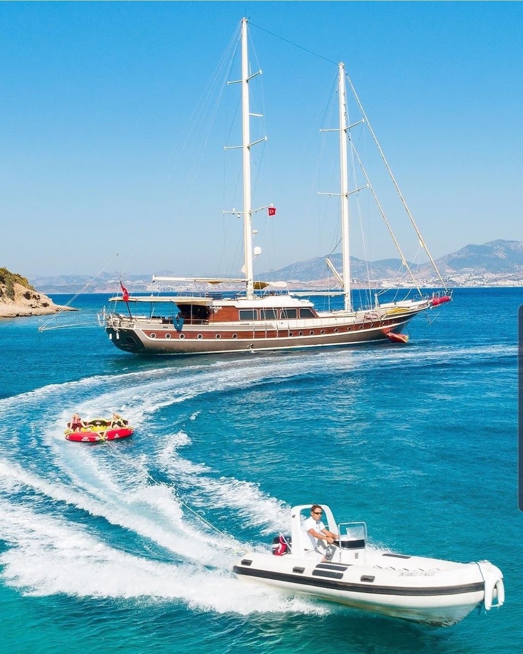 Gulet Charter Italy | 3-1750 The Queensway Suite 323, Etobicoke, ON M9C 5H5, Canada | Phone: (416) 731-2577