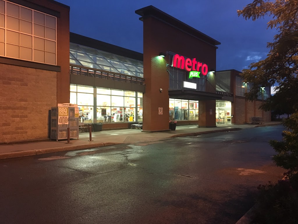 Metro Plus St-Constant | 300 QC-132, Saint-Constant, QC J5A 1L9, Canada | Phone: (450) 638-9022