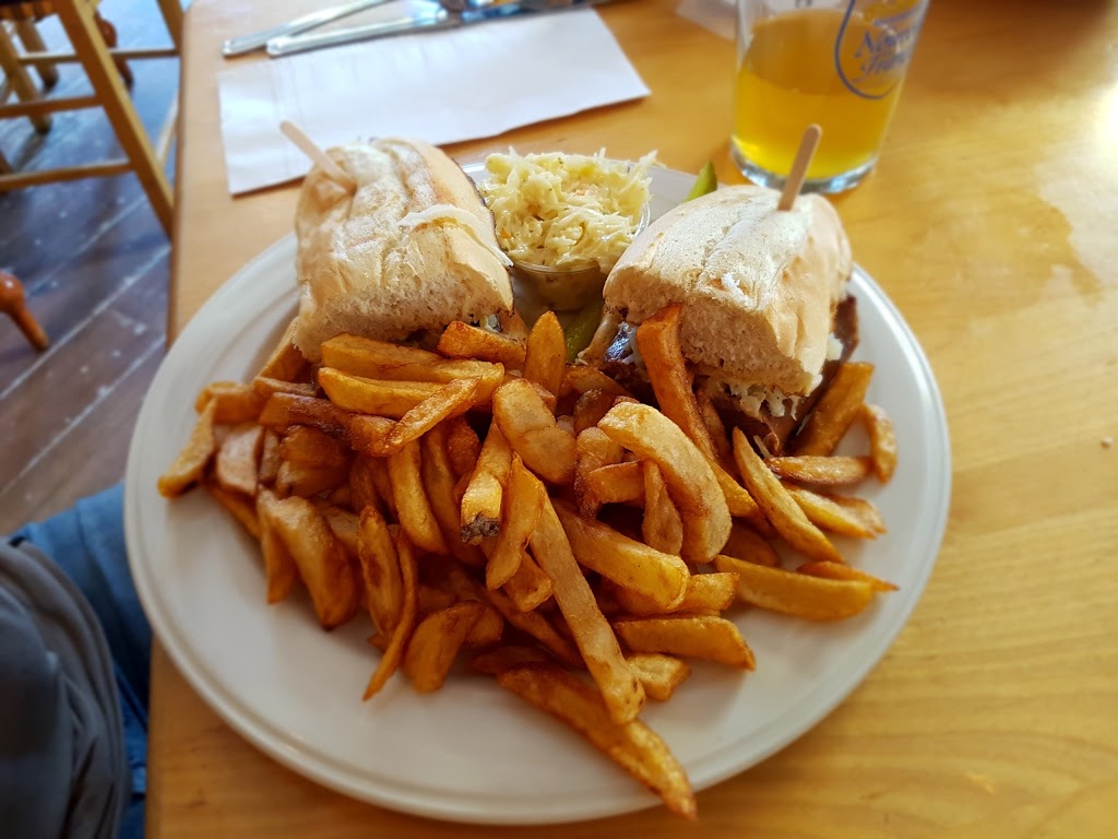 Microbrasserie Nouvelle France | 90 Rang de la Rivière-aux-Écorces, Saint-Alexis-des-Monts, QC J0K 1V0, Canada | Phone: (819) 265-4000