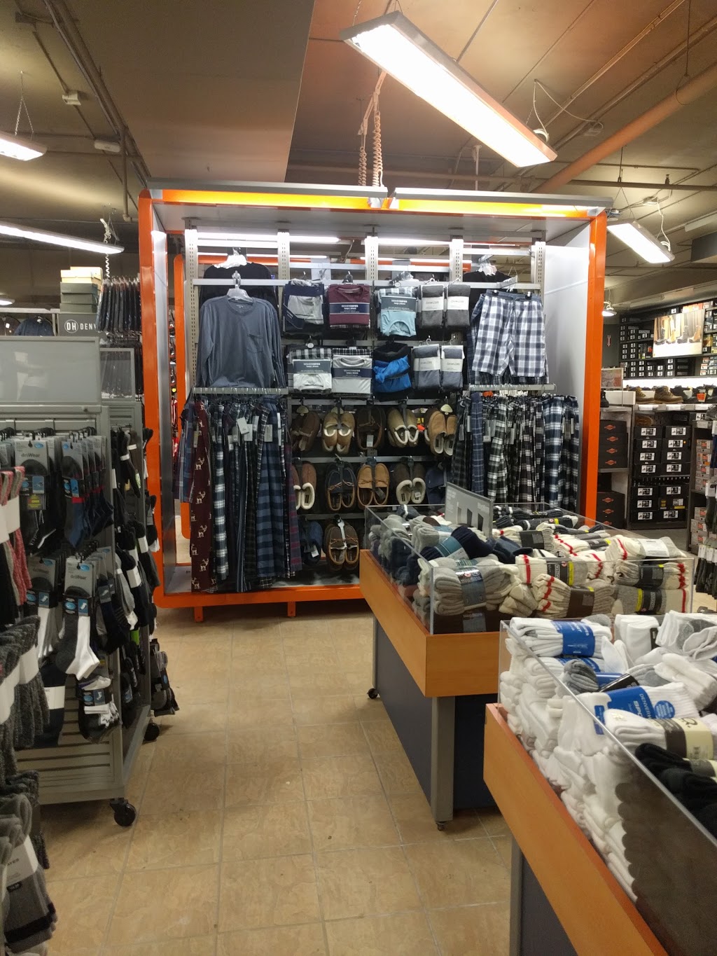 Marks | 1019 Sheppard Ave E, North York, ON M2K 1C2, Canada | Phone: (416) 250-5327