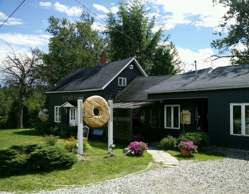 Fabrique de Bagels Café Noir | 2760 Rue Principale O, Magog, QC J1X 0J2, Canada | Phone: (819) 769-0880