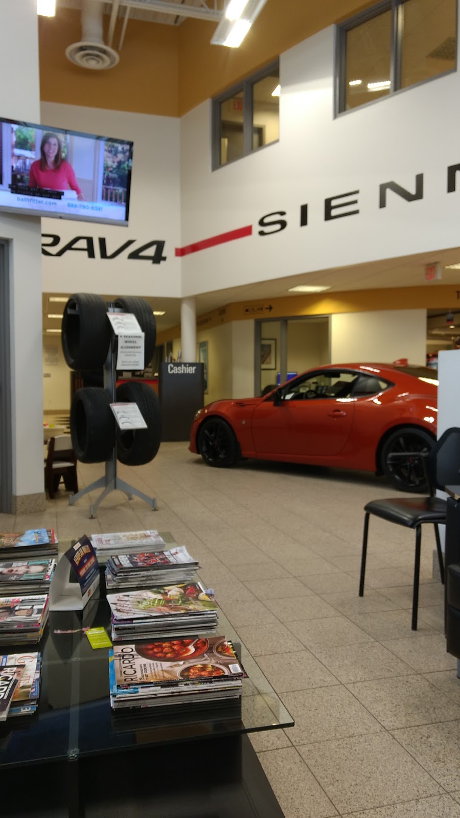 Kingston Toyota | 1911 Bath Rd, Kingston, ON K7M 4Y3, Canada | Phone: (613) 384-4772