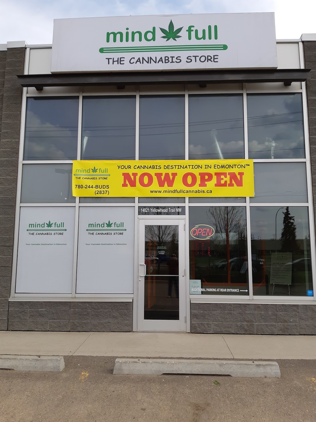 Mind-Full The Cannabis Store Yellowhead | 14821 Yellowhead Trail, Edmonton, AB T5L 3C4, Canada | Phone: (780) 244-2837