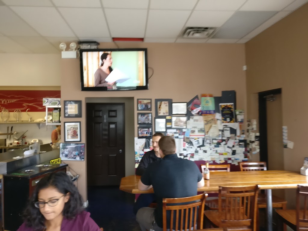 Battistas Calzone | 11745 84 Street NW, Edmonton, AB T5B 3C2, Canada | Phone: (780) 758-1808