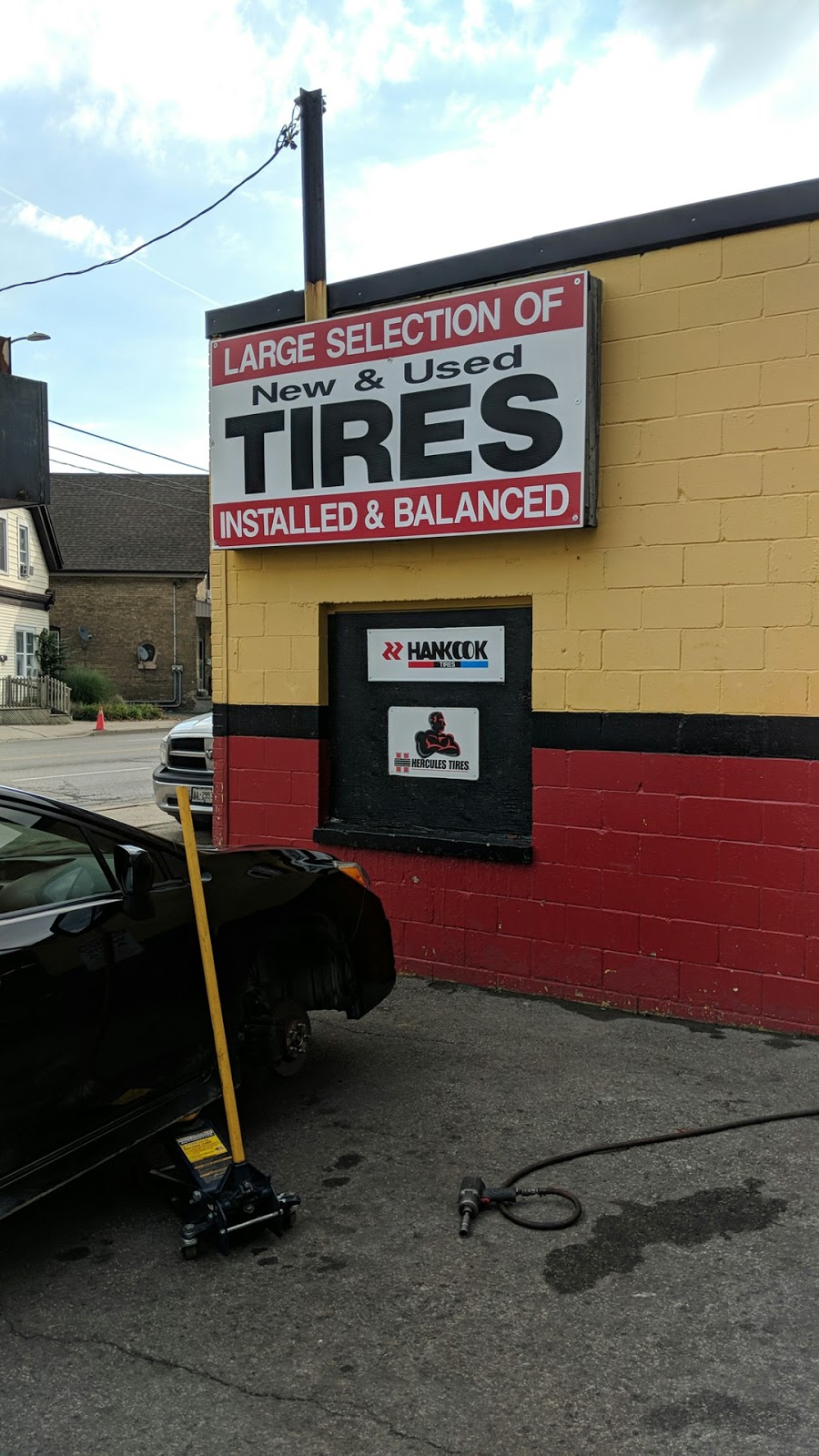 Midtown Tire | 115 Hamilton Rd, London, ON N6B 1N2, Canada | Phone: (519) 434-3501