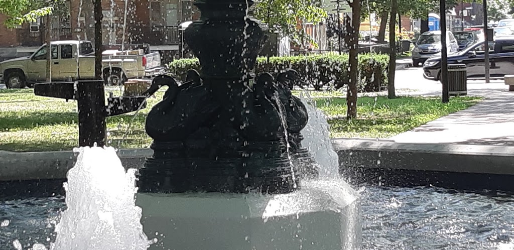 Parc St-Paul | Rue Angers, Montréal, QC H4E 1M1, Canada | Phone: (514) 872-0311