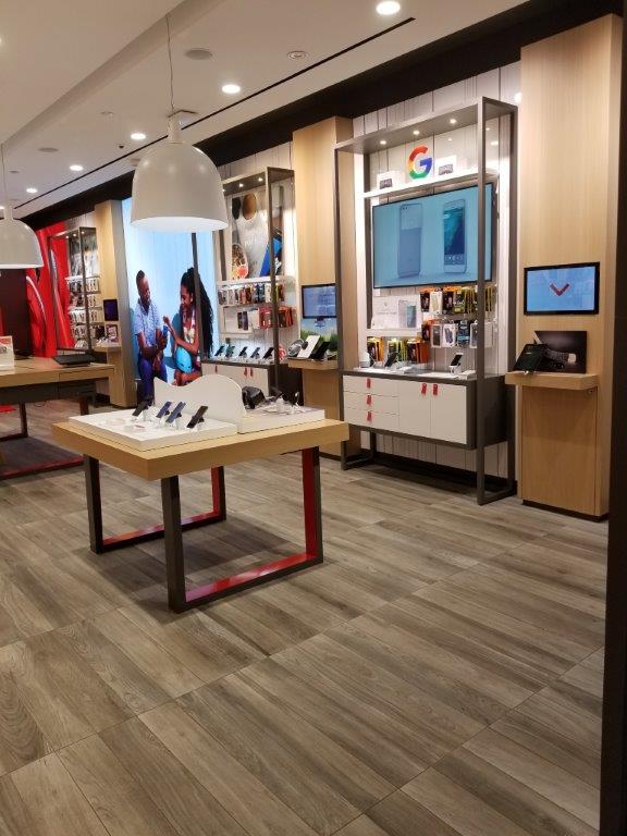 Rogers | 6815 Route Transcanadienne Unit C018A, Pointe-Claire, QC H9R 5J1, Canada | Phone: (514) 695-1554