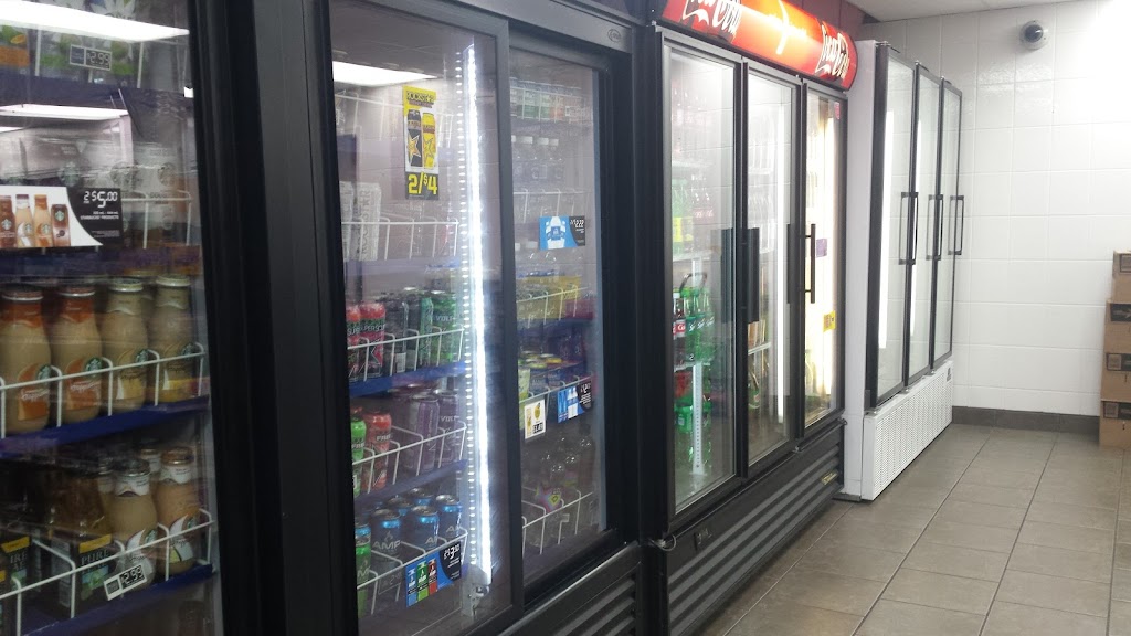 Supreme Convenience | 1810 Lake Trail Rd, Courtenay, BC V9N 9C2, Canada | Phone: (250) 334-4347