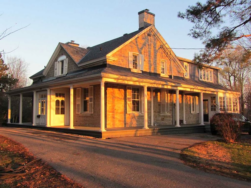 Solid Masonry | 5928 Prince of Wales Dr, North Gower, ON K0A 2T0, Canada | Phone: (613) 880-0988