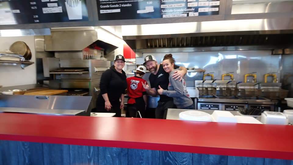 Cantine La Grande Gueule | 100 Rue Germain, Saint-Alphonse-de-Granby, QC J0E 2A0, Canada | Phone: (450) 372-2999