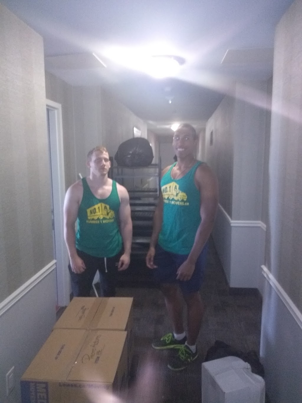 NUMBER 1 MOVERS Hamilton Moving Services | 19 Lisgar Ct, Hamilton, ON L8T 4Y4, Canada | Phone: (289) 925-9472