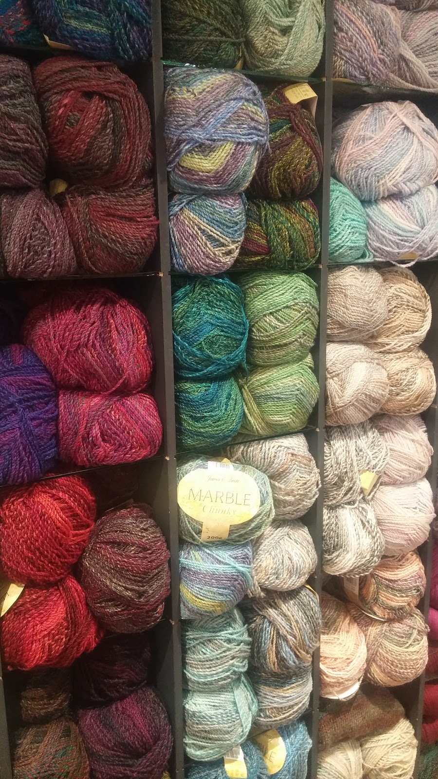 Sew Easy | 16-5755 Cowrie Street Trail Bay Mall, Sechelt, BC V0N 3A0, Canada | Phone: (604) 885-2725
