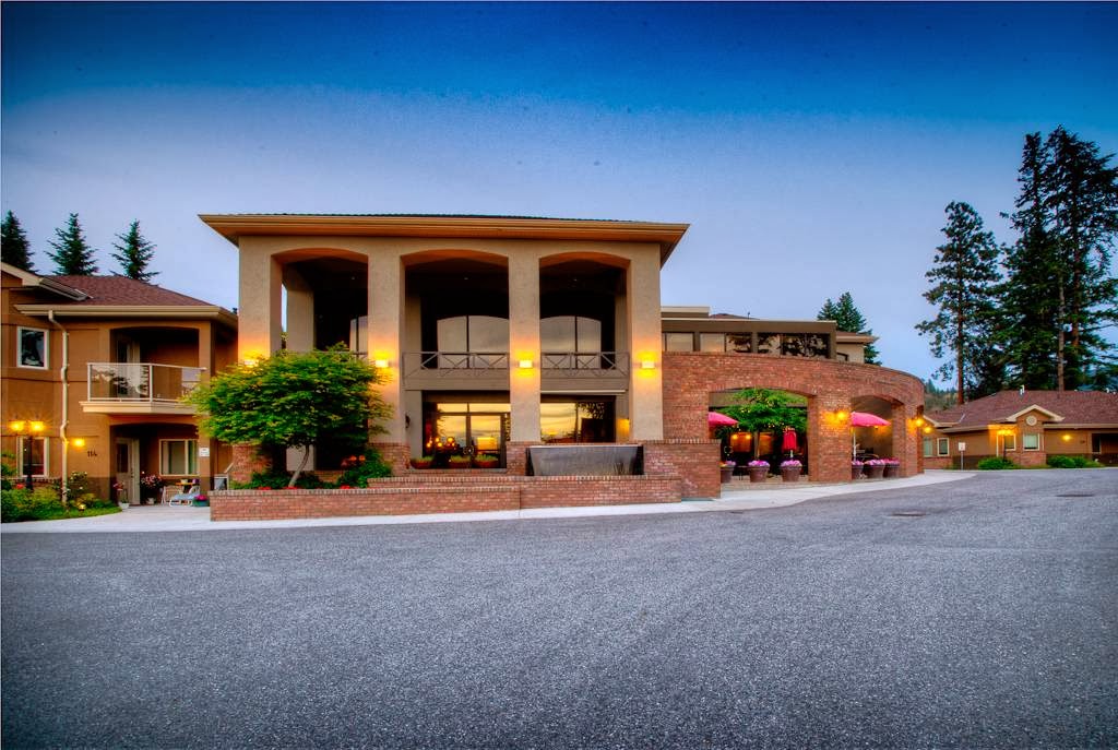 Mission Villas | 4433 Gordon Dr, Kelowna, BC V1W 1S9, Canada | Phone: (250) 764-8088