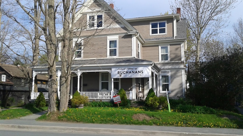 Buchanans House of Music | 15 Edgewater St, Mahone Bay, NS B0J 2E0, Canada | Phone: (902) 531-3310