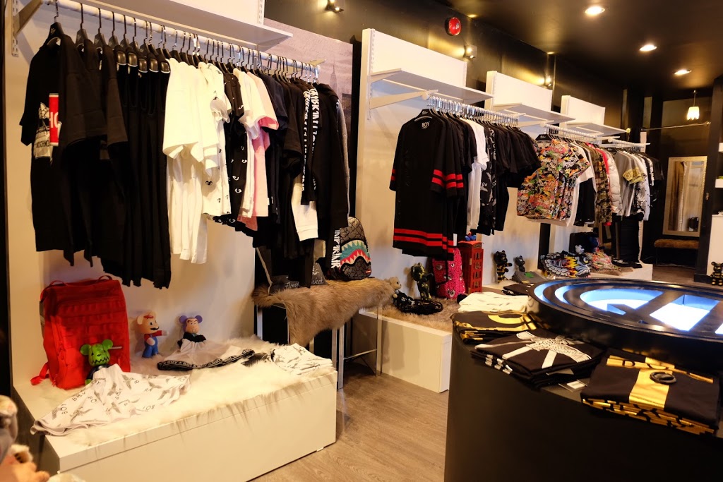 Q-tique Fashion Studio | 1020 Barrington St, Halifax, NS B3H 2P9, Canada | Phone: (902) 406-0338