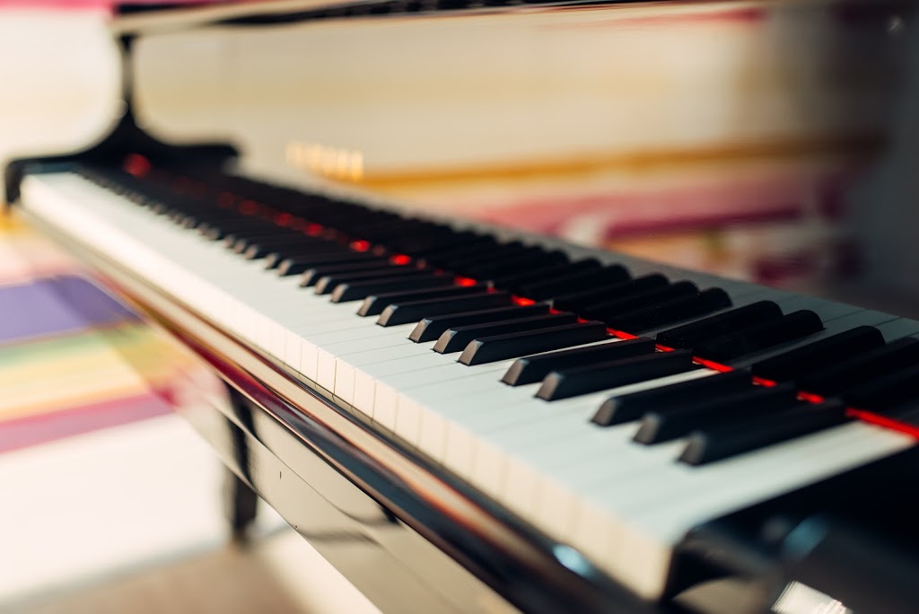 Vida Piano School | 25 Spruceside Crescent, Fonthill, ON L0S 1E1, Canada | Phone: (905) 601-0603