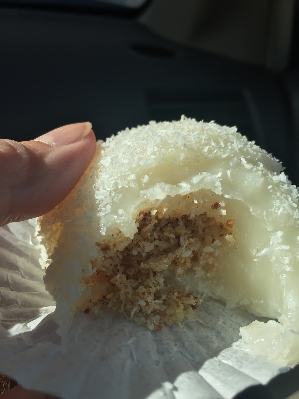 Maxim Bakery & Pastries | 285 Alexander Ave, Winnipeg, MB R3B 0L9, Canada | Phone: (204) 774-8452