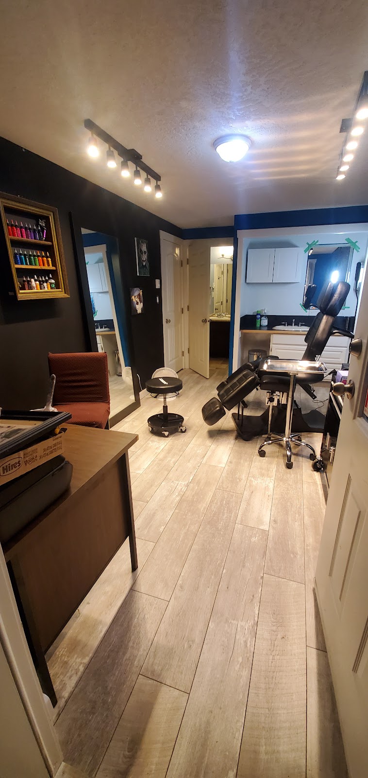 Untamed Ink | 1874 Taylor Walk, Qualicum Beach, BC V9K 2S3, Canada | Phone: (250) 951-9149