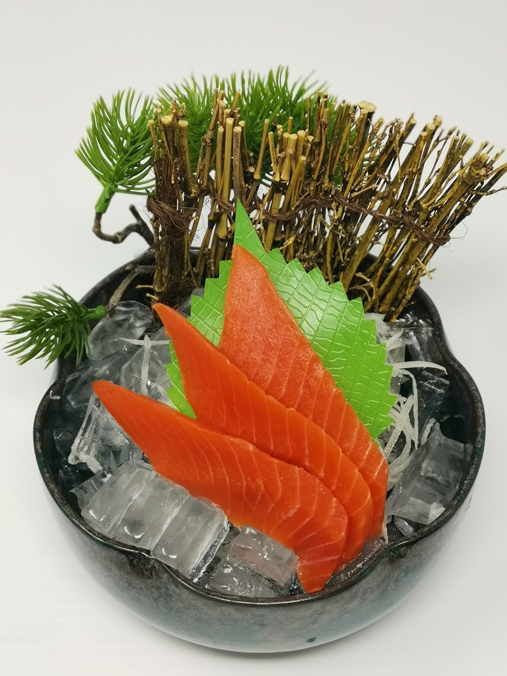 Hana Sushi | 1851 Sirocco Dr SW #420 West Market Square, Calgary, AB T3H 4R5, Canada | Phone: (403) 475-4262