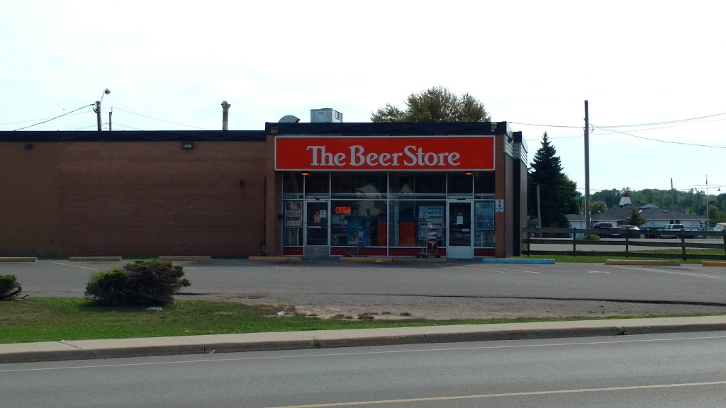 Beer Store | 240 Main St E, Dunnville, ON N1A 2X1, Canada | Phone: (905) 774-5423
