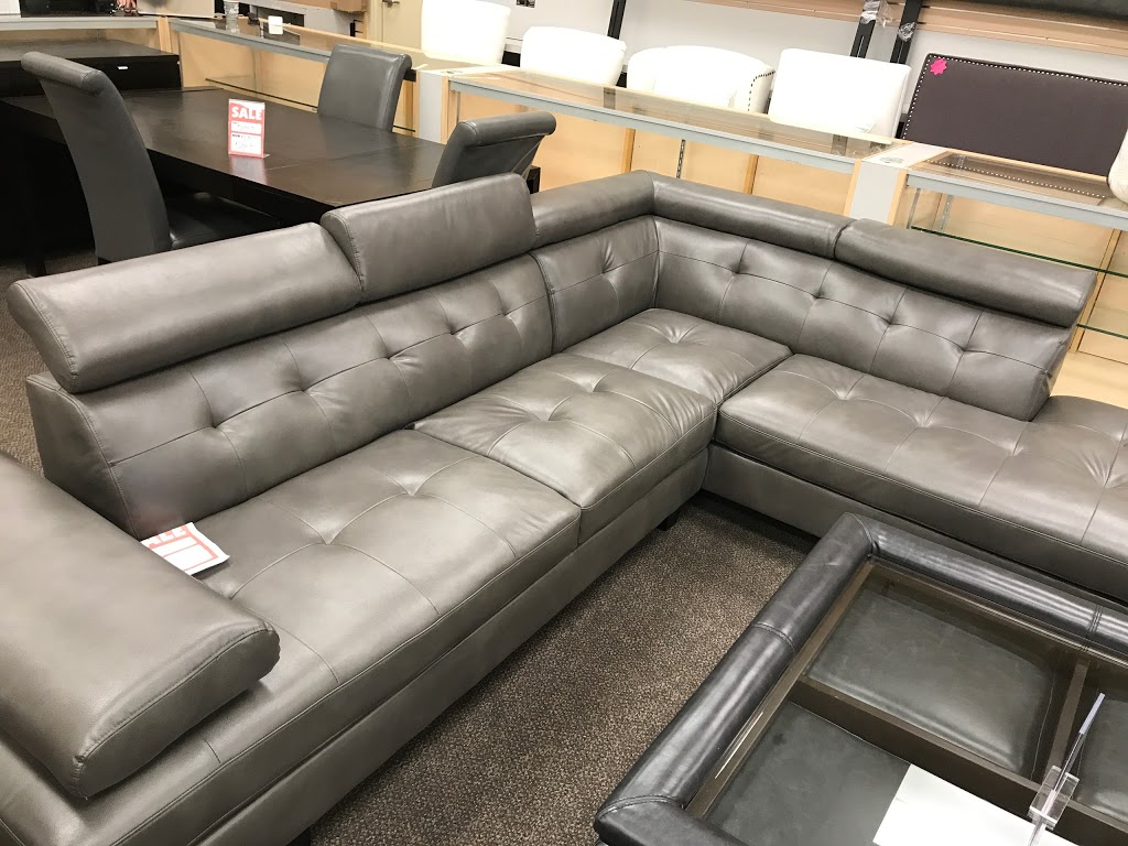 Bayfield Mall | 320 Bayfield St, Barrie, ON L4M 3C1, Canada | Phone: (705) 726-7632