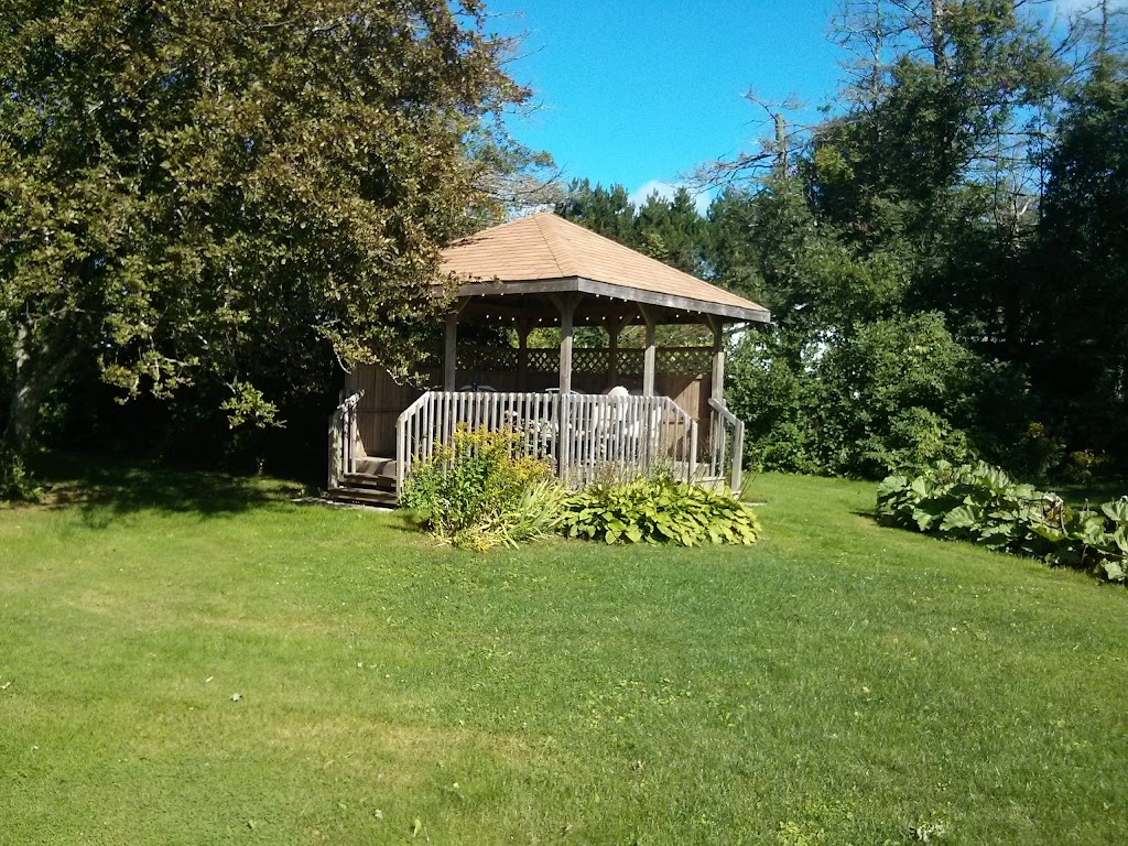 Cairns Motel | 721 Water St E, Summerside, PE C1N 4J2, Canada | Phone: (877) 224-7676