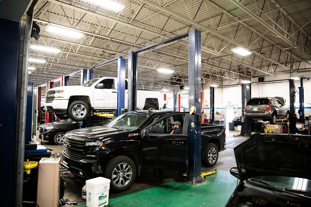 Chevrolet Service Centre - Jim Gauthier | 1400 McPhillips St, Winnipeg, MB R2V 4G6, Canada | Phone: (204) 631-5700