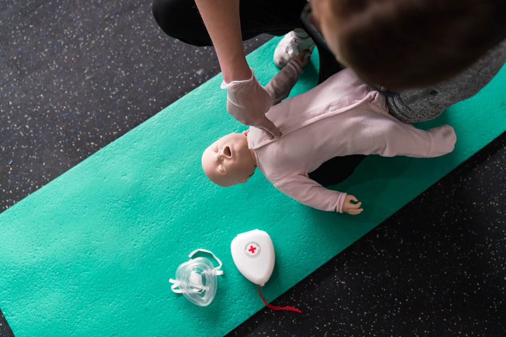 Whistler First Aid | 203-1420 Alpha Lake Rd, Whistler, BC V0N 1B1, Canada | Phone: (604) 935-6753