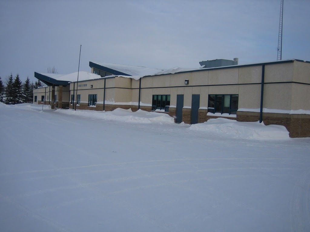 École St-Isidore | 130 St Isidore De Bellevue, Domremy, SK S0K 1G0, Canada | Phone: (306) 423-5354