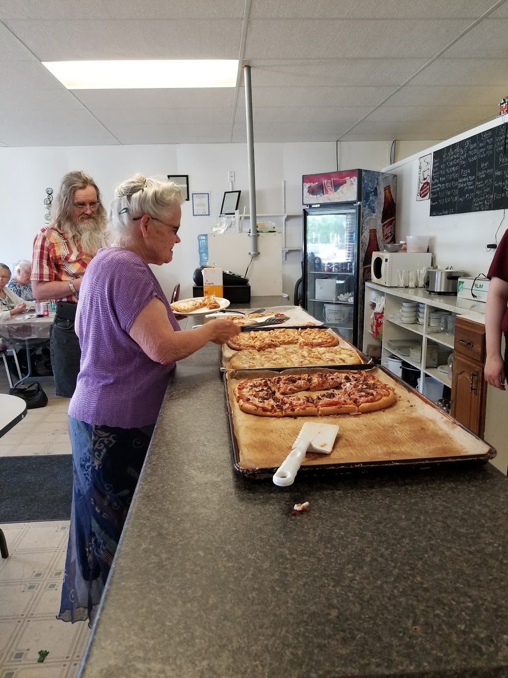 Home-Style Bakery & Cafe | 30 2 Ave, Austin, MB R0H 0C0, Canada | Phone: (204) 637-2000