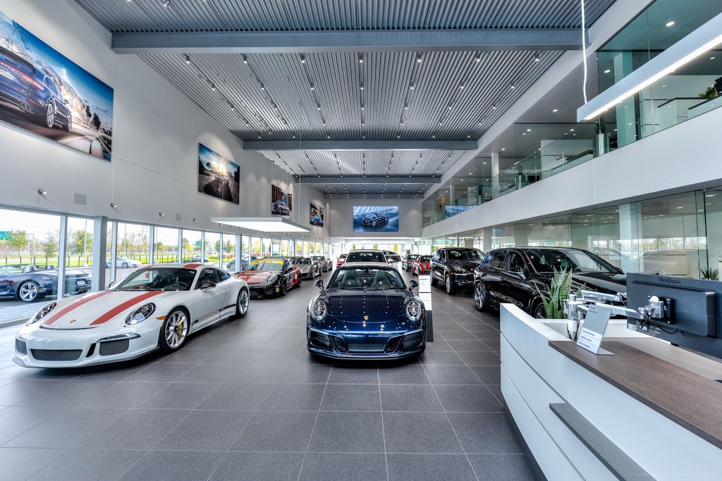 Porsche Rive-Sud | St-Hubert | 1375 Boulevard des Promenades, Saint-Hubert, QC J3Y 5K2, Canada | Phone: (450) 463-0044