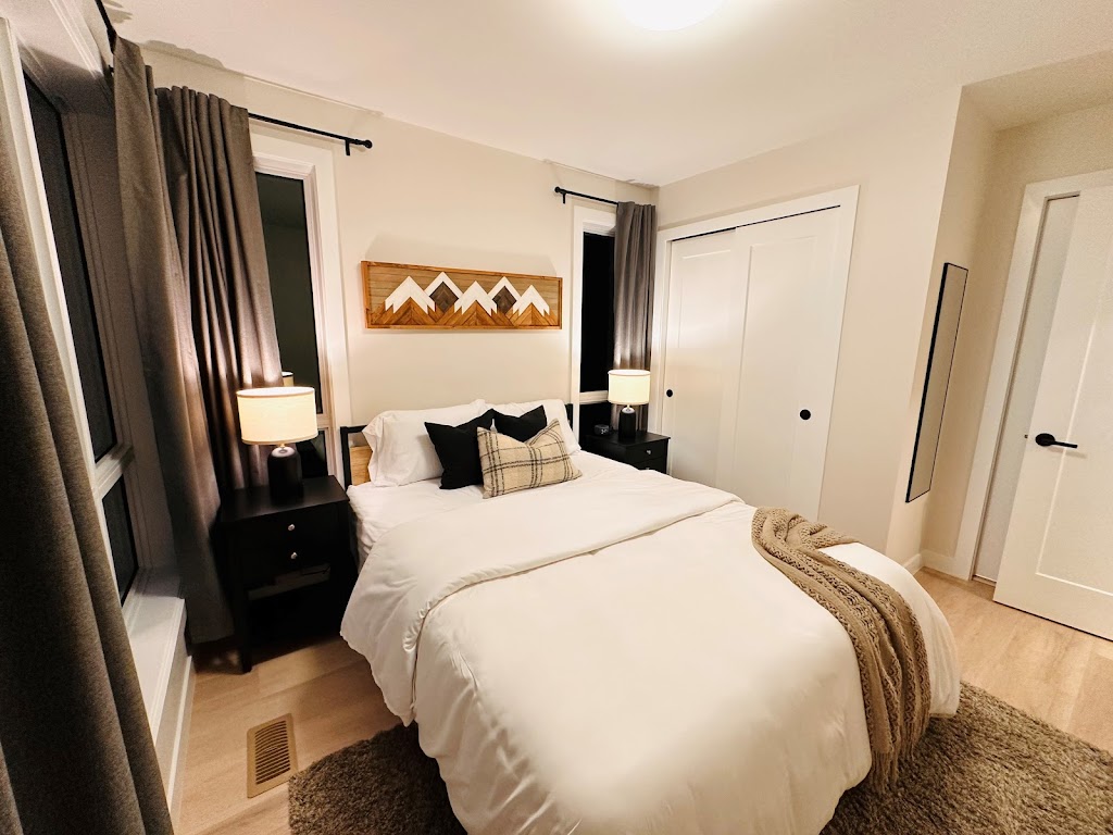 Panorama Mountain Escape | 2116 Panorama Dr, Panorama, BC V0A 1T0, Canada | Phone: (780) 719-3100