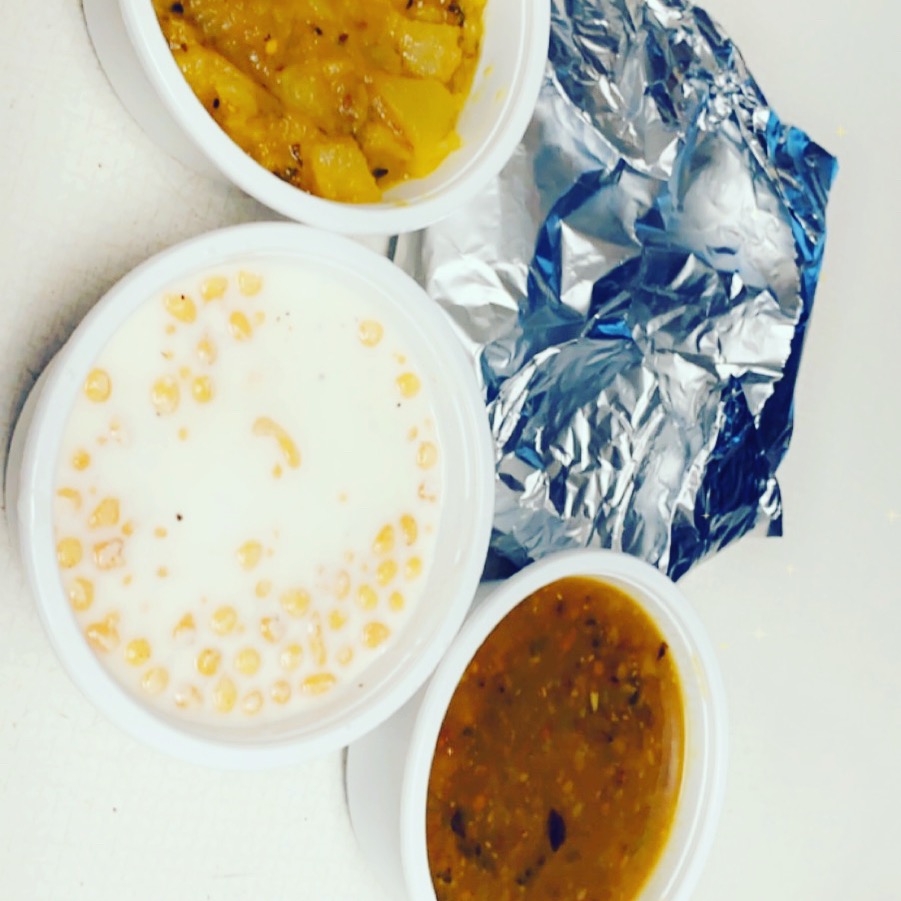 Gillz tiffin service | 2125 Bakerview St, Abbotsford, BC V2T 3B2, Canada | Phone: (604) 217-4122