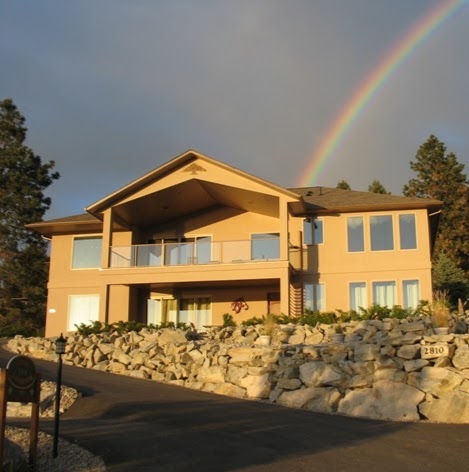 Above Naramata B&B | 2810 Noyes Rd, Naramata, BC V0H 1N1, Canada | Phone: (250) 328-2269