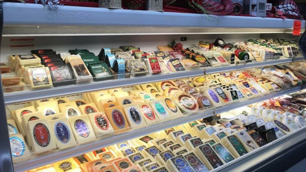 The Cheddar Stop featuring Ottawa Valley Fudge | 10471 Trans-Canada Hwy, Carleton Place, ON K7C 3P2, Canada | Phone: (613) 257-3000