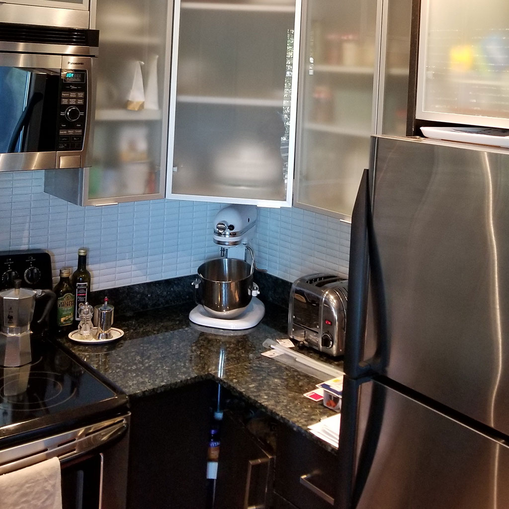 Budget & Save Painters North Vancouver | 627 W 24th Cl, North Vancouver, BC V7M 0A3, Canada | Phone: (778) 788-5548