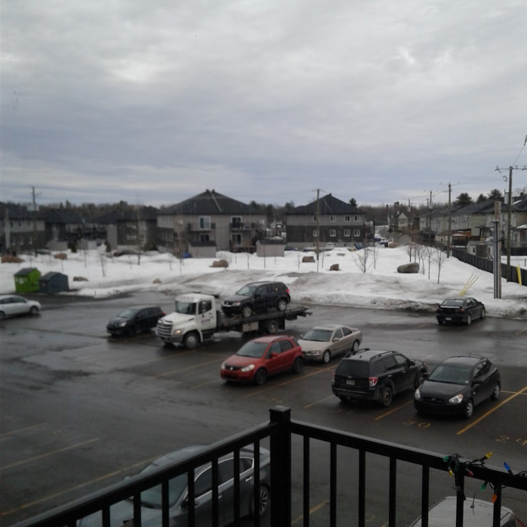 Remorquage Guy-O-Tow | 729 Rue Scott, Saint-Jérôme, QC J7Z 1H3, Canada | Phone: (450) 569-3458