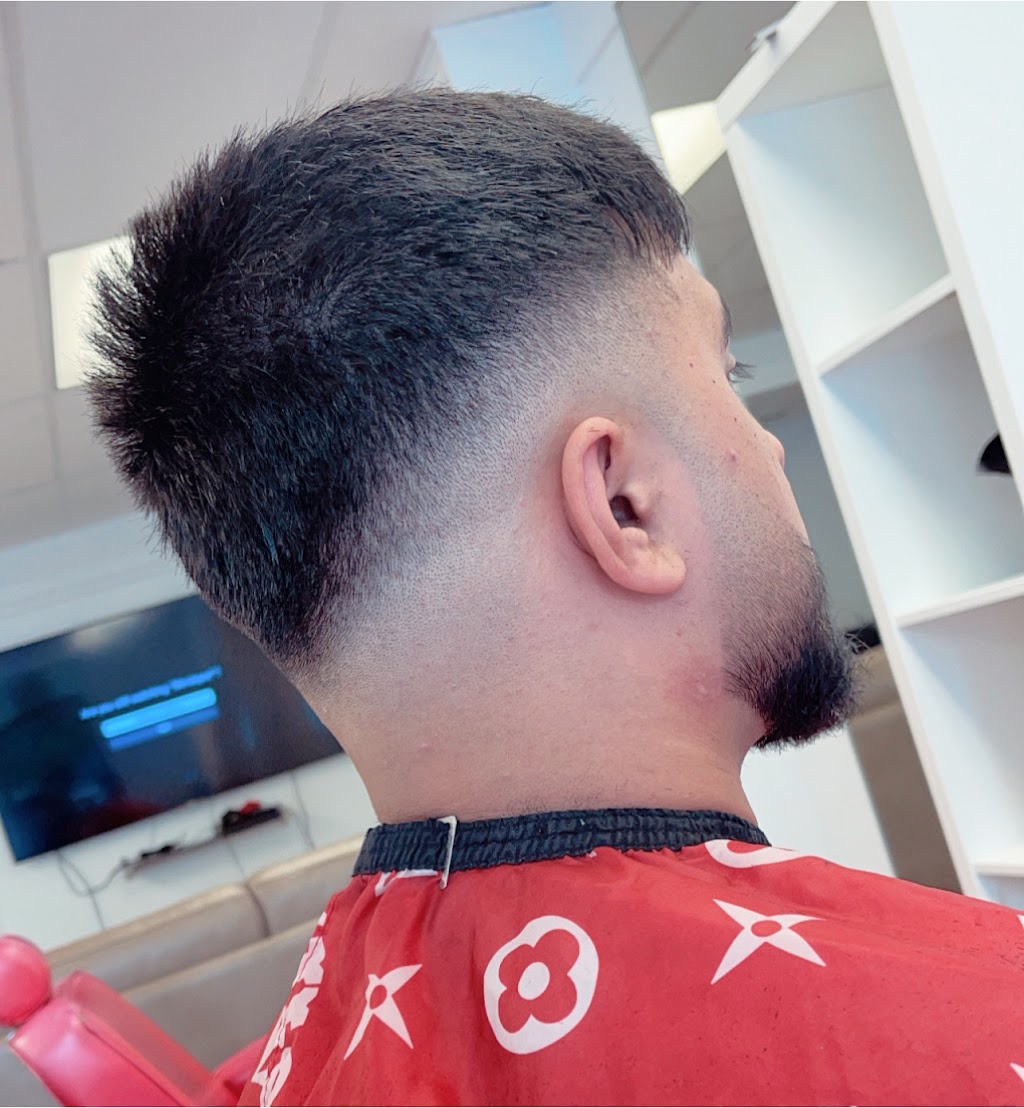 Chateau Barbershop | 158B McArthur Ave. unit 5, Ottawa, ON K1L 7E7, Canada | Phone: (613) 421-1233
