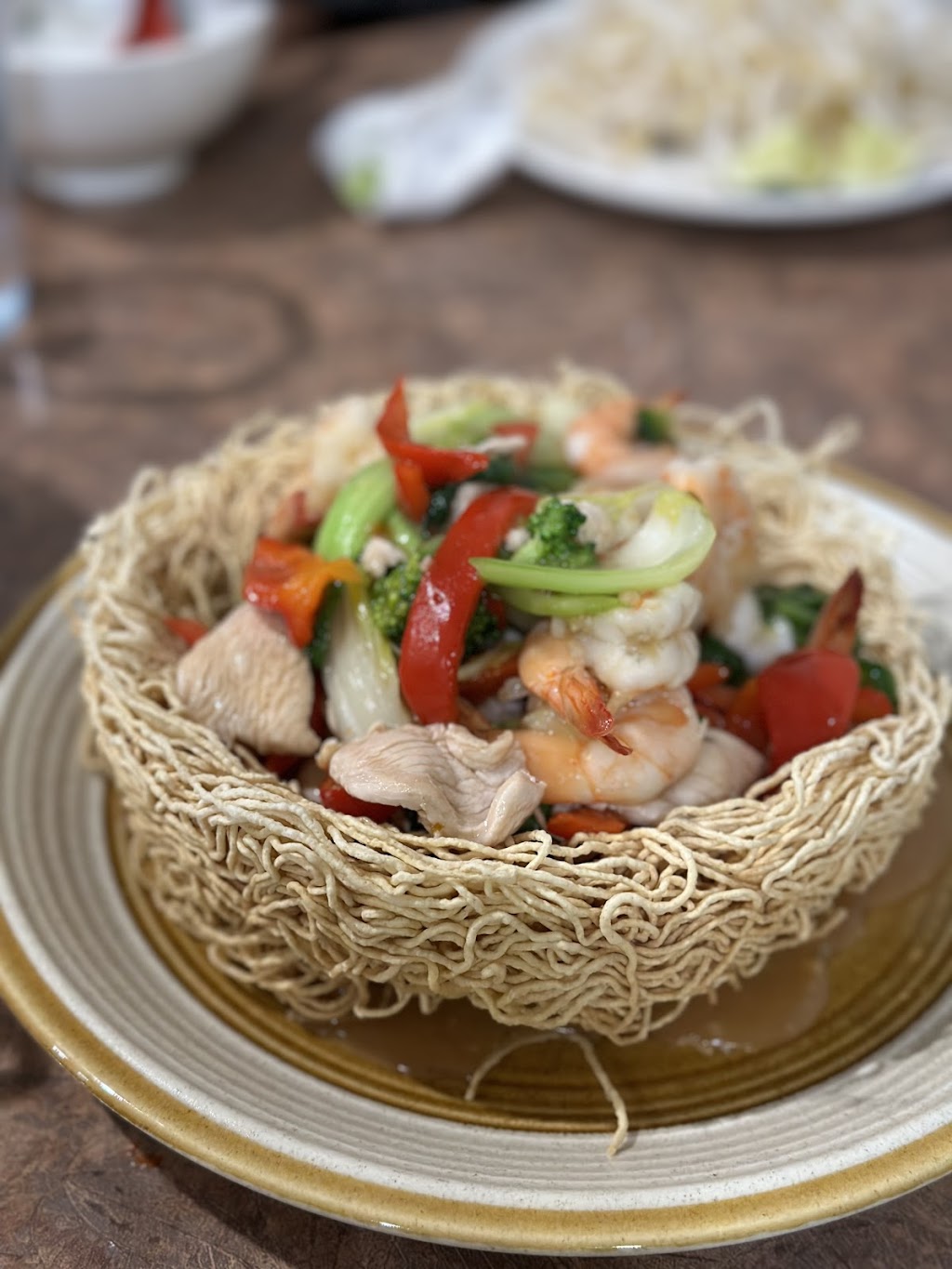 Pho Huydat Vietnamese Noodle House | 311 19 St NW, Calgary, AB T2N 2J2, Canada | Phone: (403) 270-8818