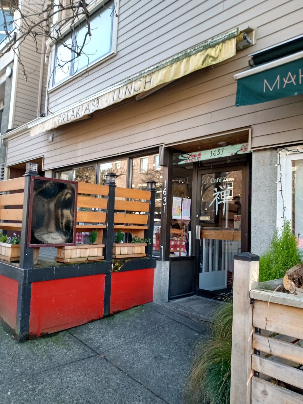 Cafe Zen On Yew | 1631 Yew St, Vancouver, BC V6K 3E6, Canada | Phone: (604) 731-4018