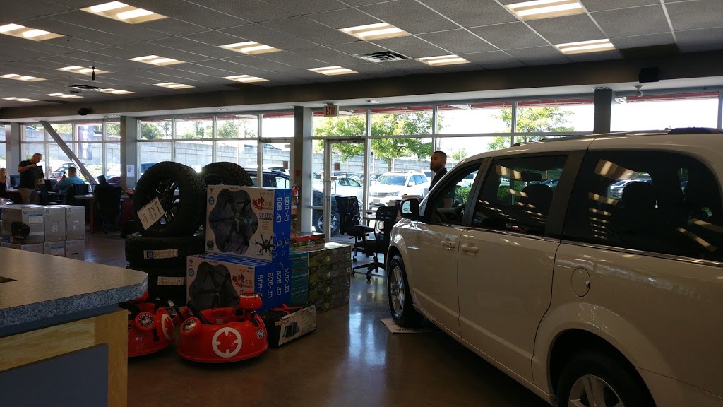 Maple Ridge Chrysler Jeep Dodge | 11911 West St, Maple Ridge, BC V2X 3M6, Canada | Phone: (604) 465-8931