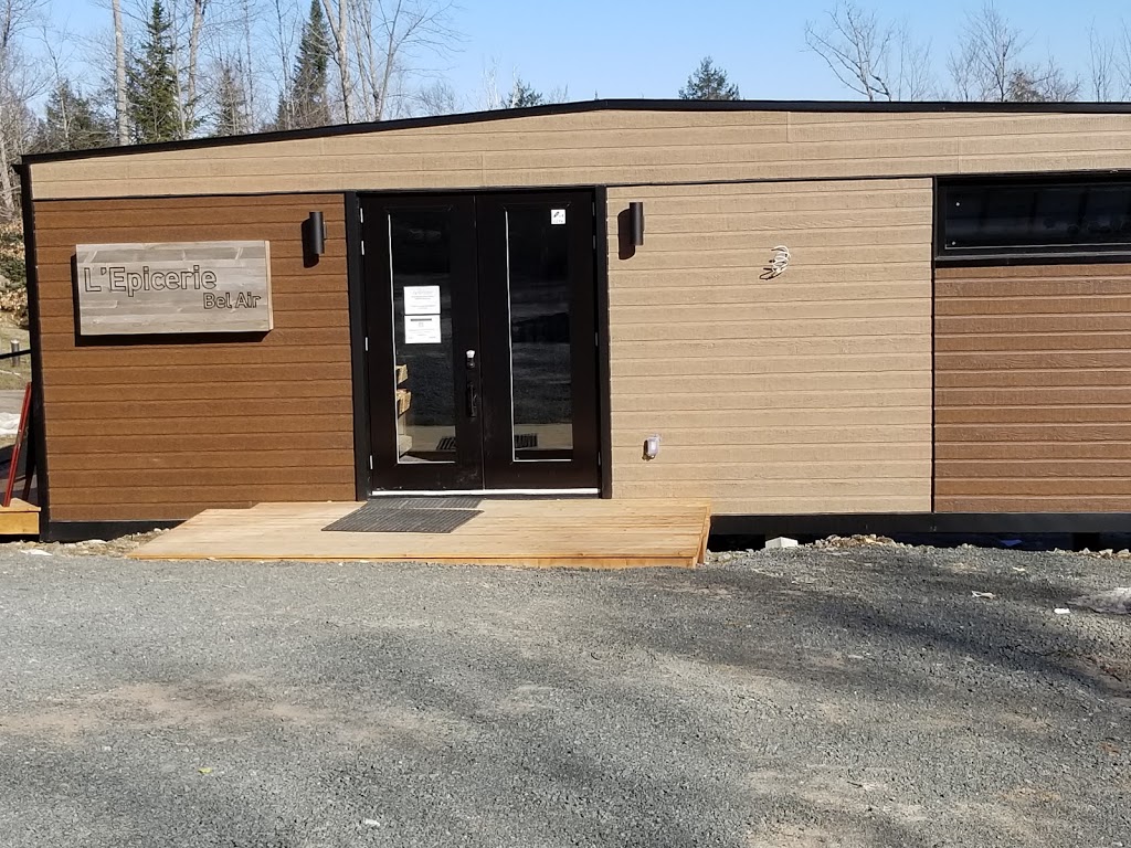 Chalet Serenity | 75 Rue du Mont-Sanford, La Conception, QC J0T 1M0, Canada | Phone: (514) 516-3046