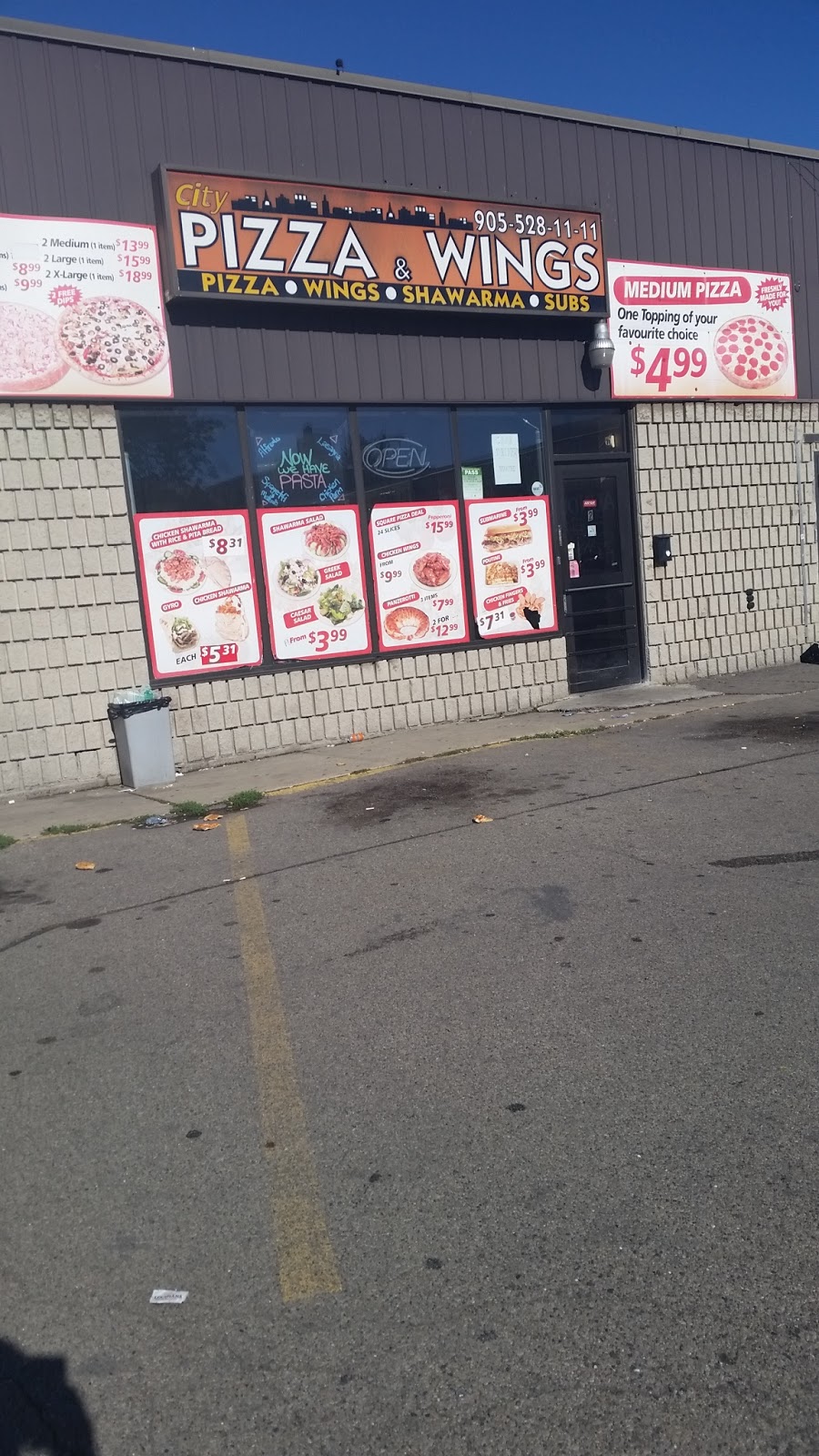 City Pizza & Wings | 581 Main St E, Hamilton, ON L8M 1H9, Canada | Phone: (905) 528-1111