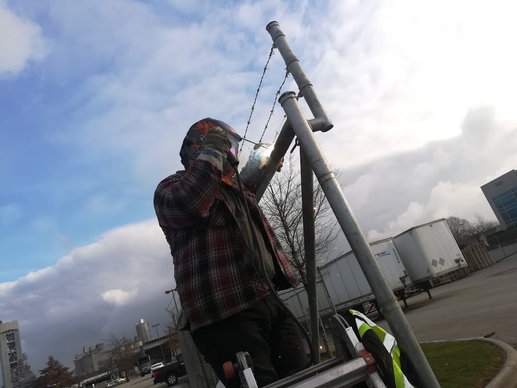 Fortress Fencing | 133 St, Surrey, BC V3T 0B1, Canada | Phone: (778) 863-7337