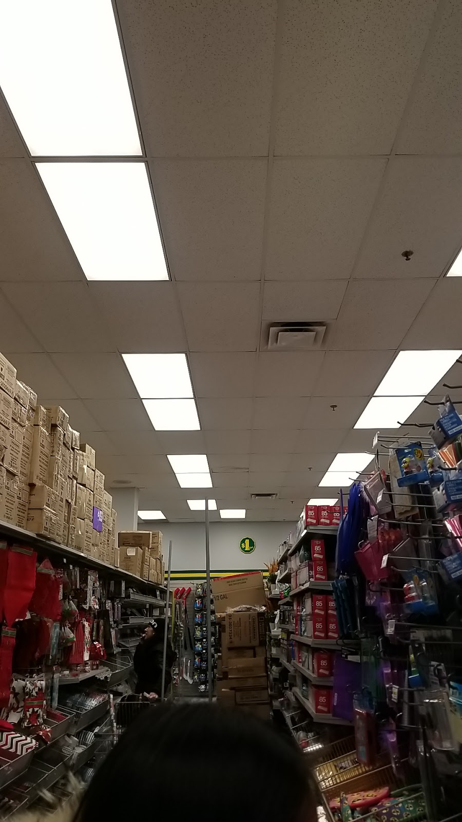 Dollarama | Mega Centre, 908 Autoroute Chomedey, Laval, QC H7X 3S9, Canada | Phone: (450) 689-4772